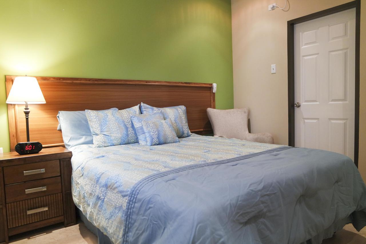 Hotel Kiskadee Korner Port of Spain Esterno foto
