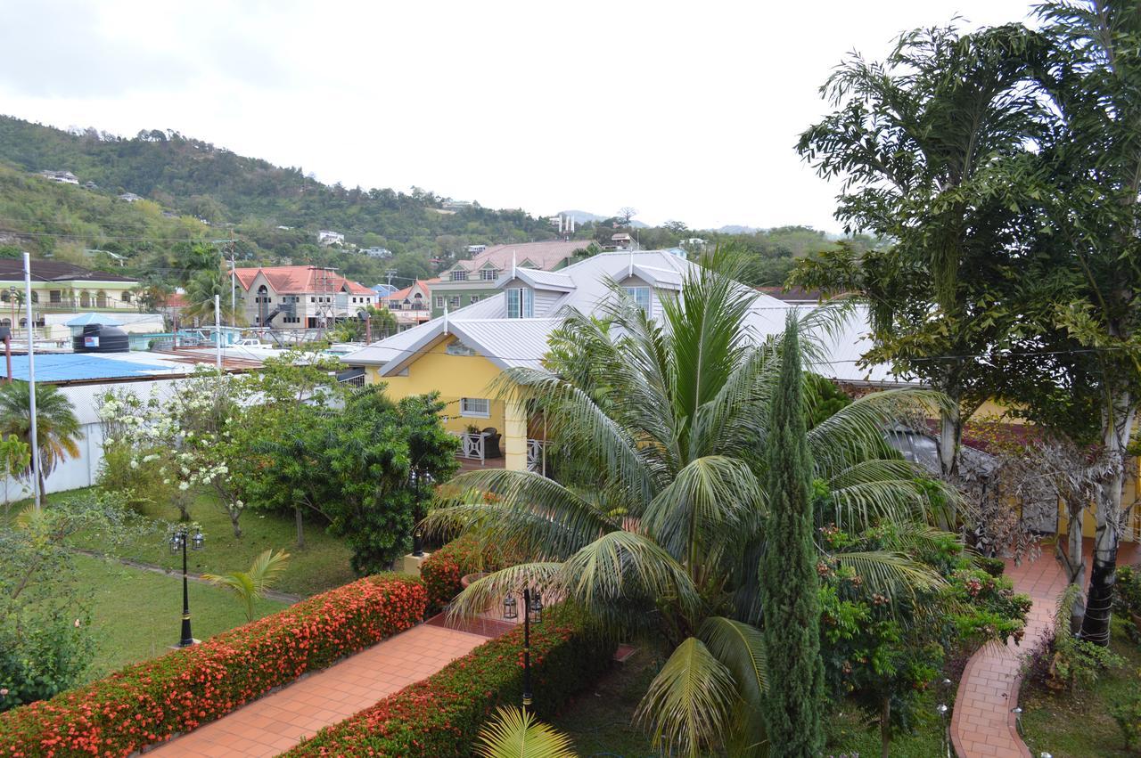 Hotel Kiskadee Korner Port of Spain Esterno foto