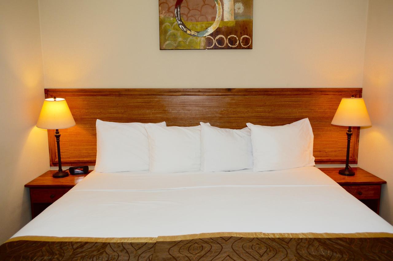 Hotel Kiskadee Korner Port of Spain Esterno foto
