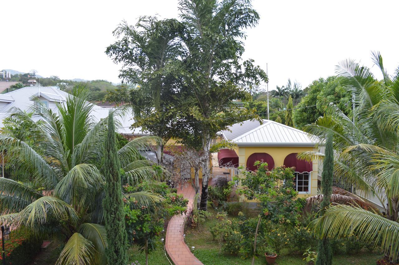 Hotel Kiskadee Korner Port of Spain Esterno foto